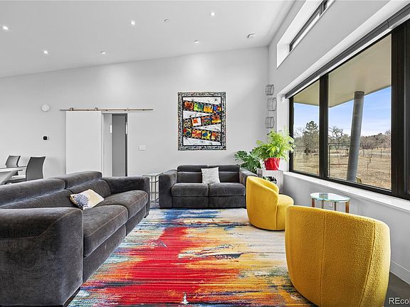5th image of 903 Paragon Drive