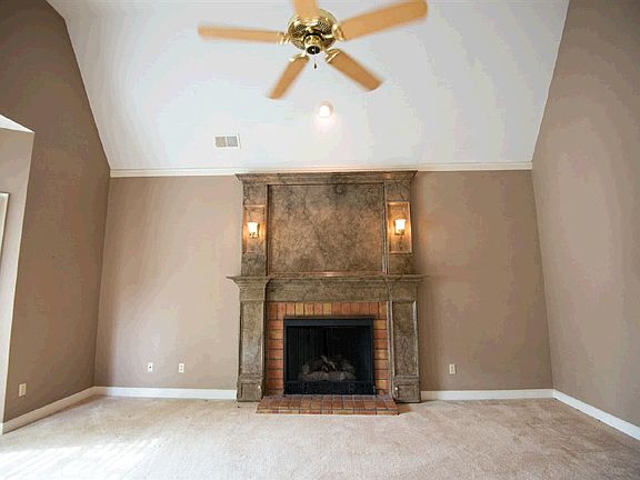 4th image of 8860 Plantation Trail Cv