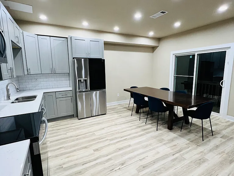 501 McCain Creek Trl — Photo 3