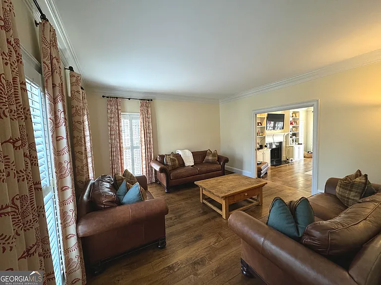 18 Dean Overlook NW — Photo 3