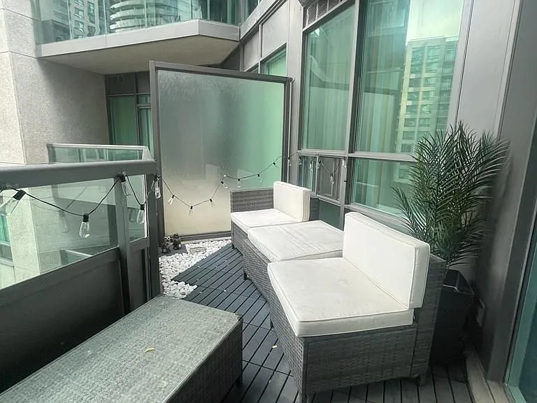 51 Lower Simcoe St #628 — Photo 13