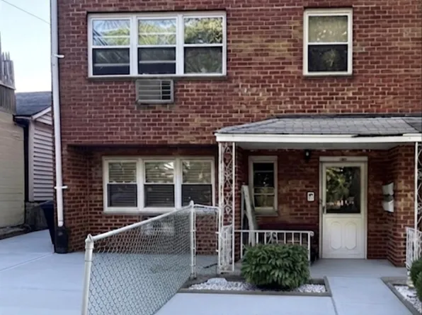 1011 Throggs Neck Expressway, Bronx, NY 10465