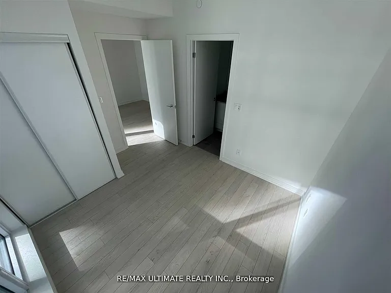 49 E Liberty St #601 — Photo 5