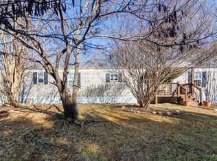 1616 Farm View Rd, Glade Hill, VA 24092