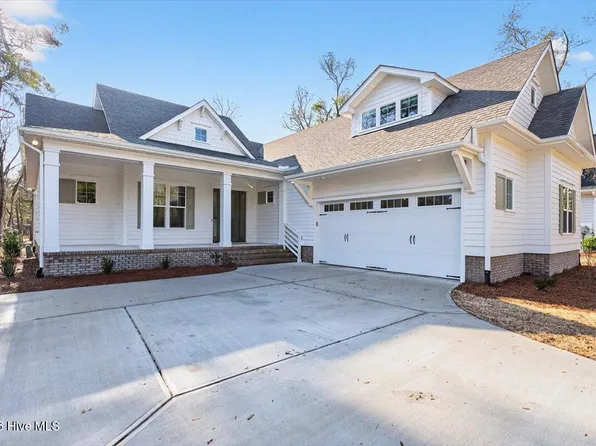 1880 Healing Water Lane SW, Supply, NC 28462