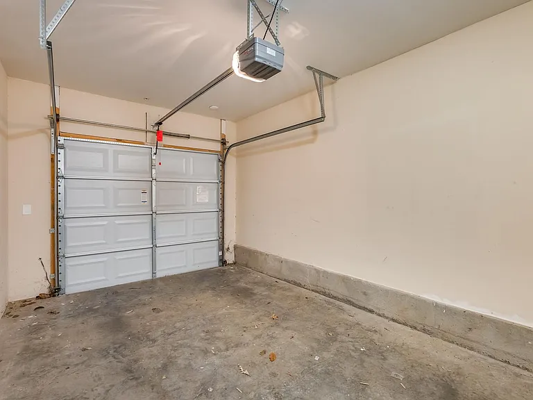 3200 Long Blvd #2 — Photo 37