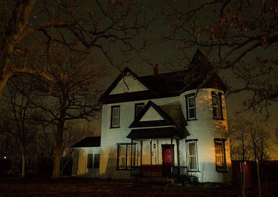 HAUNTED CASTLE HOUSE