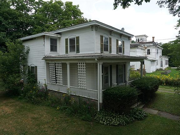 2nd image of 6 Elm St
