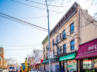 4212 30th Ave, Astoria, NY