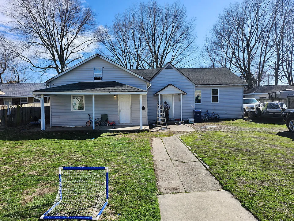 255 E Pennsylvania St #1