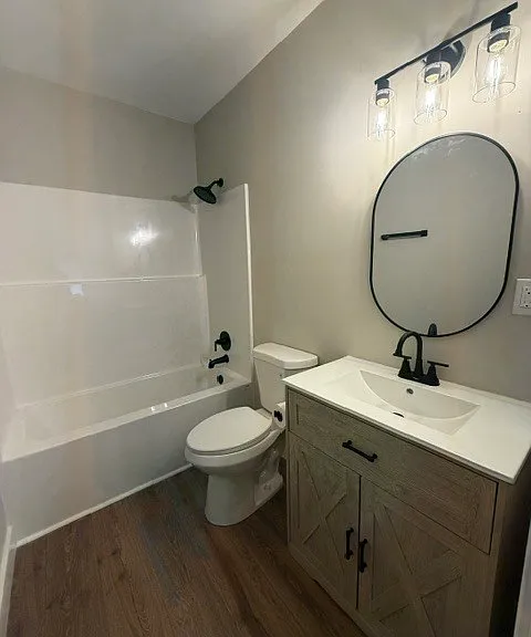 64 Wesley St #A — Photo 9
