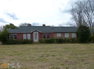 1194 Vineyard Rd, Griffin, GA 30223