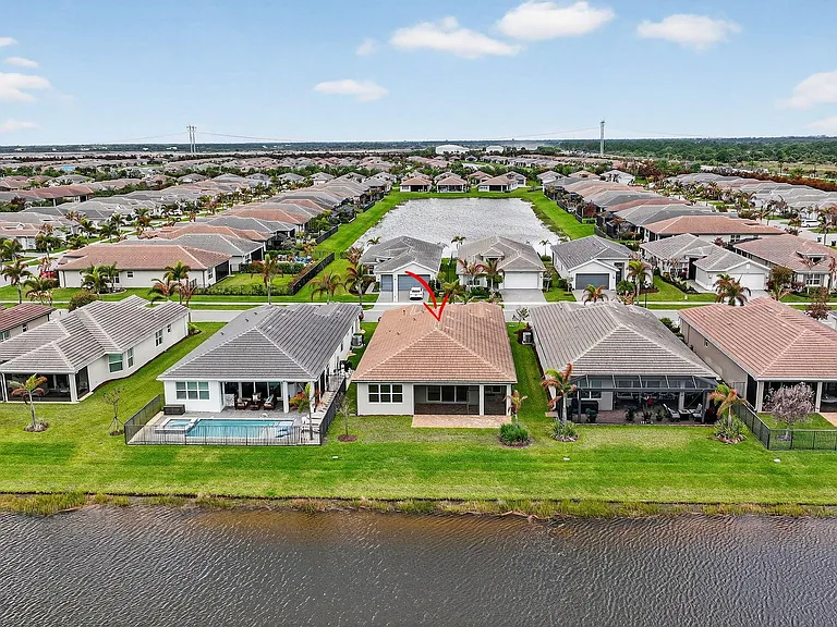 11765 SW Poseidon Way — Photo 54