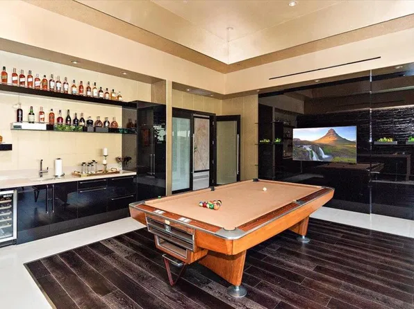 74 Royal Saint Georges Way, Rancho Mirage, CA 92270