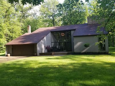 2768 Stubbins Rd, Brecksville, OH, 44141