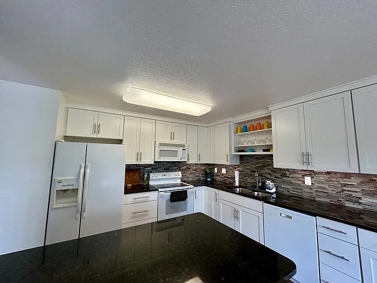 3500 Ridgemont Way #3 — Photo 6