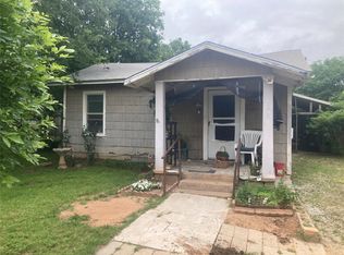 828 Texas St, Graham, TX 76450