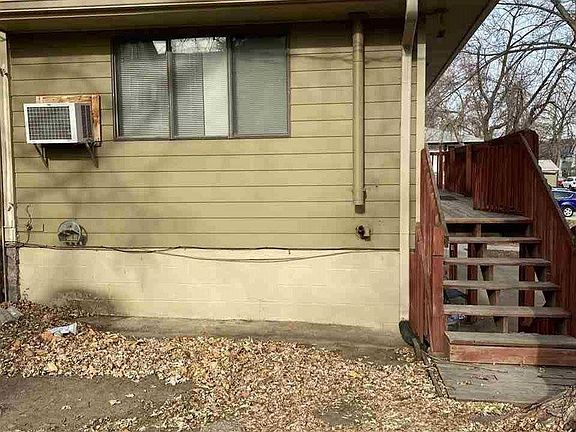 3rd image of 1524 Grandview Blvd