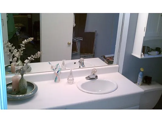 Rented by ZealEstate Group Inc | media 63
