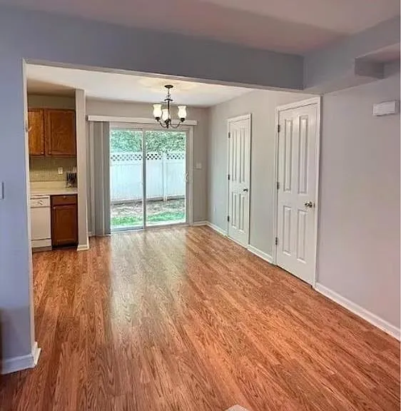 36B-36 Henry St #B — Photo 9