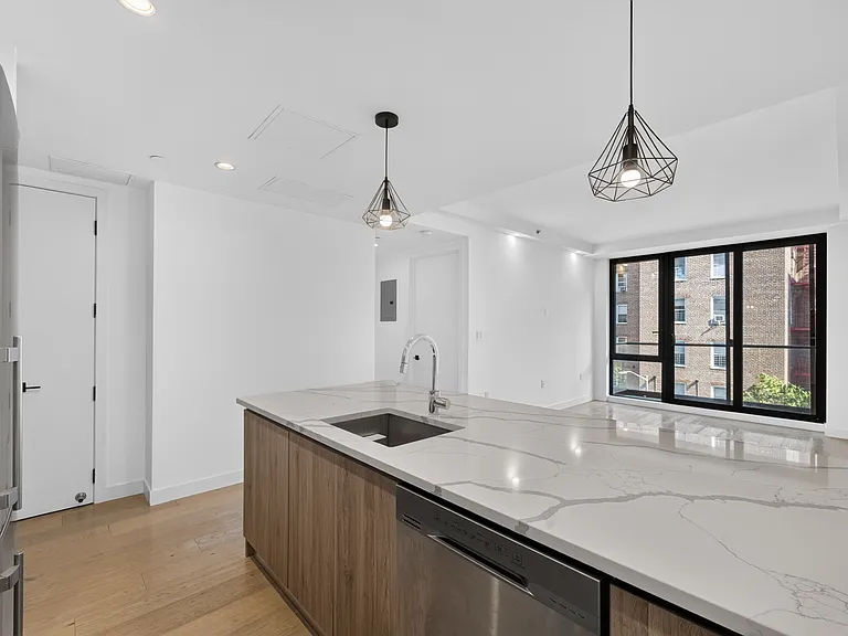 148-37 88th Ave #4M — Photo 9