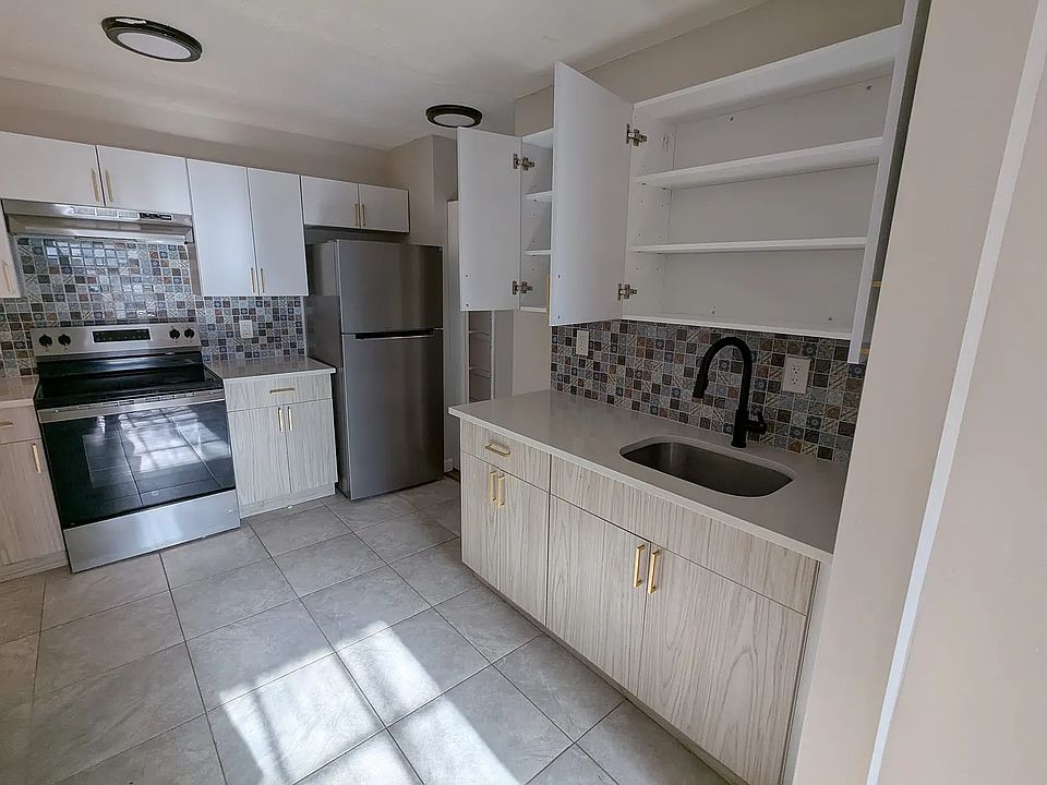 1st image of 227 Central Ave #5C