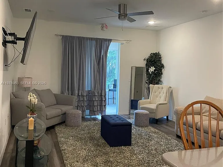 6157 NW Gatun Dr — Photo 11