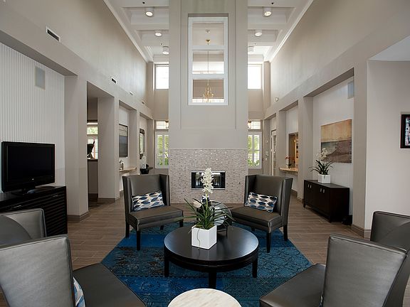 5th image of 1610 Nantucket Cir APT 110