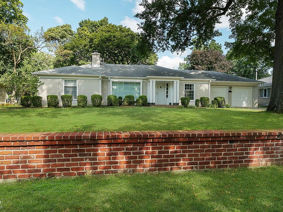 1st image of 120 Arden Dr