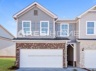 1699 Cleadon Dr, Lawrenceville, GA 30043