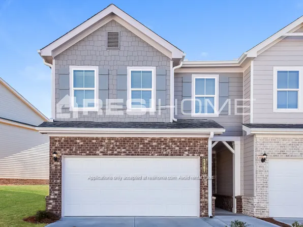 1690 Cleadon Dr, Lawrenceville, GA 30043