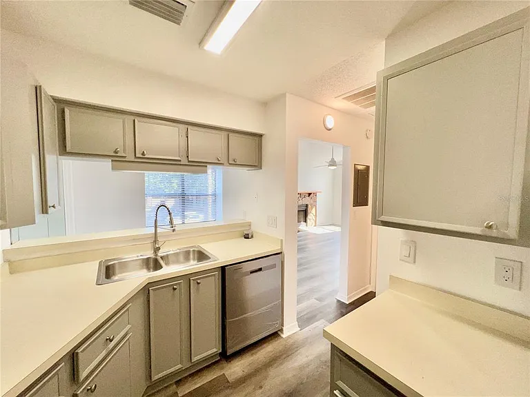 4025 Angel Oak Ct #203 — Photo 15