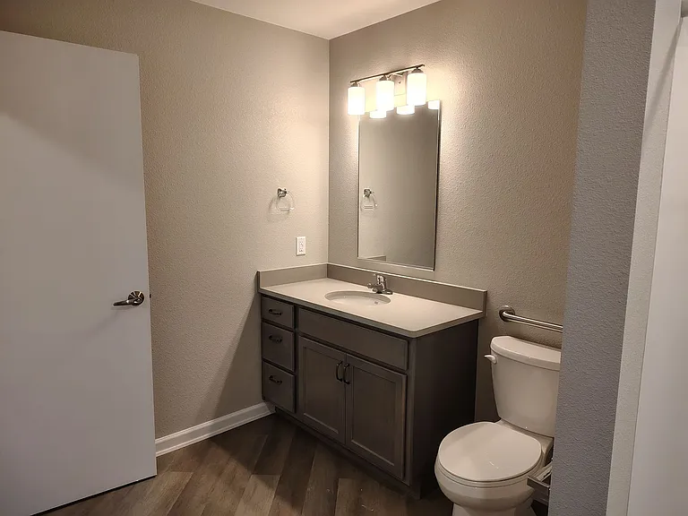 Legacy Arvada Senior Apartments — Photo 39
