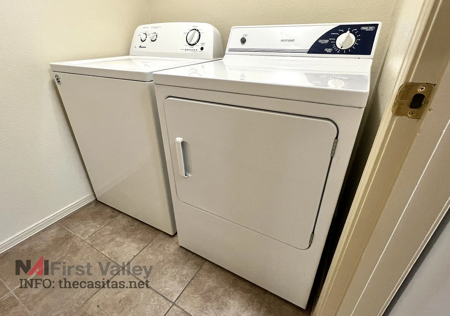 2 Bedrooms, 2 Baths 1/2 OFF First Month Rent — Photo 4