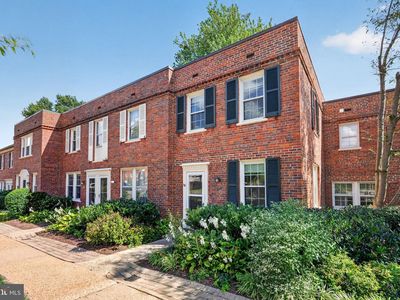 2700 13th Rd S APT 371, Arlington, VA, 22204