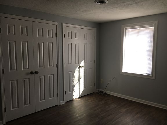 Master with huge double closet