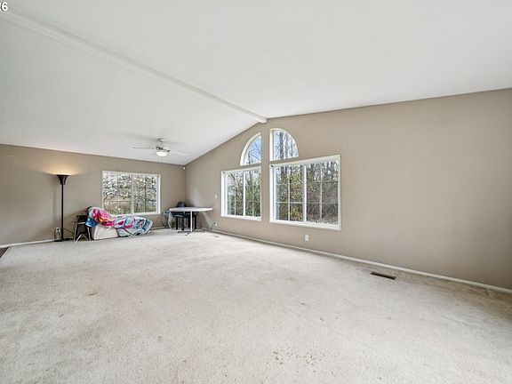 5th image of 609 NE South Shore Rd