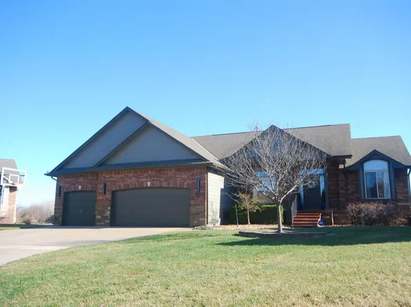 4130 N Lake Ridge Ct, Wichita, KS 67205