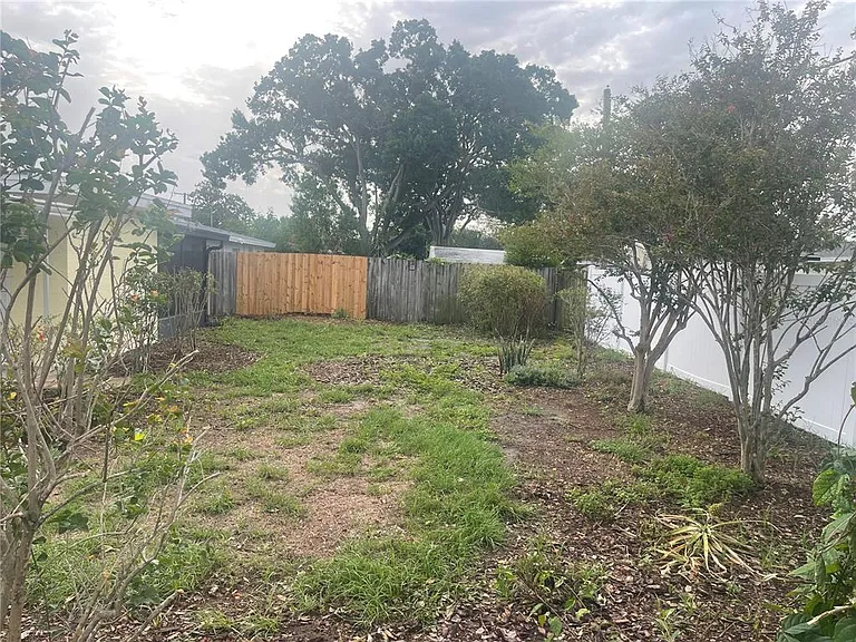 3712 W Wallace Ave — Photo 32