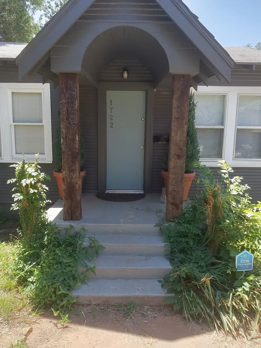 Building Photo - 1722 NW 41st St