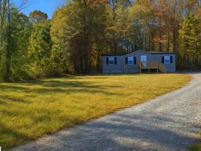 123 Weatherly Dr, Six Mile, SC, 29682