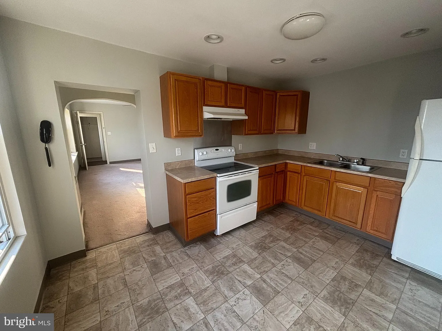 1 bed, 700 sqft, $995 — Photo 1