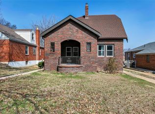 7463 Leadale Dr, Saint Louis, MO 63121