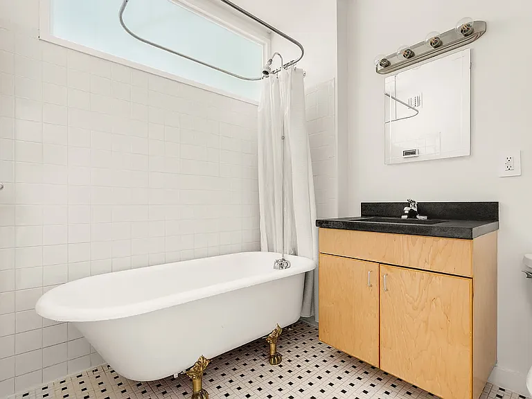 156 W 130th St #3 — Photo 5