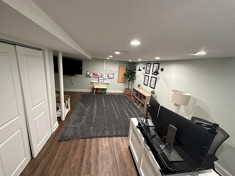 1213 W Vine St — Photo 6