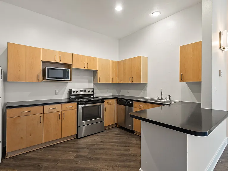 Chamber Lofts — Photo 49