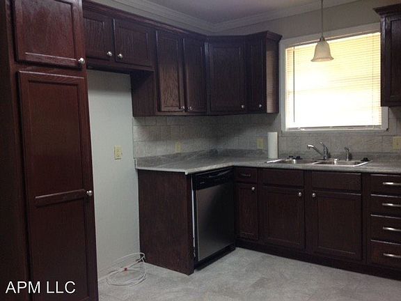 2nd image of 325 Shady Oaks Dr
