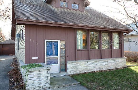 1st image of 1319 W Rogers Ave