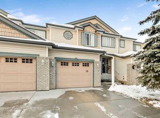 19 S Citadel Estates Mnr NW, Calgary, AB T3G5M6