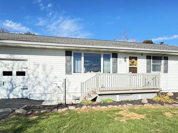 35 Broad Ave, Sayre, PA 18840